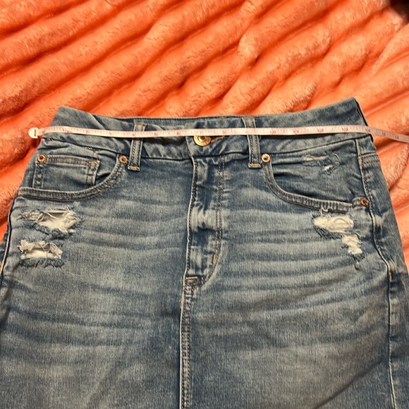 American Eagle NWOT Next Level Stretch Jean Skirt - Picture 6 of 7